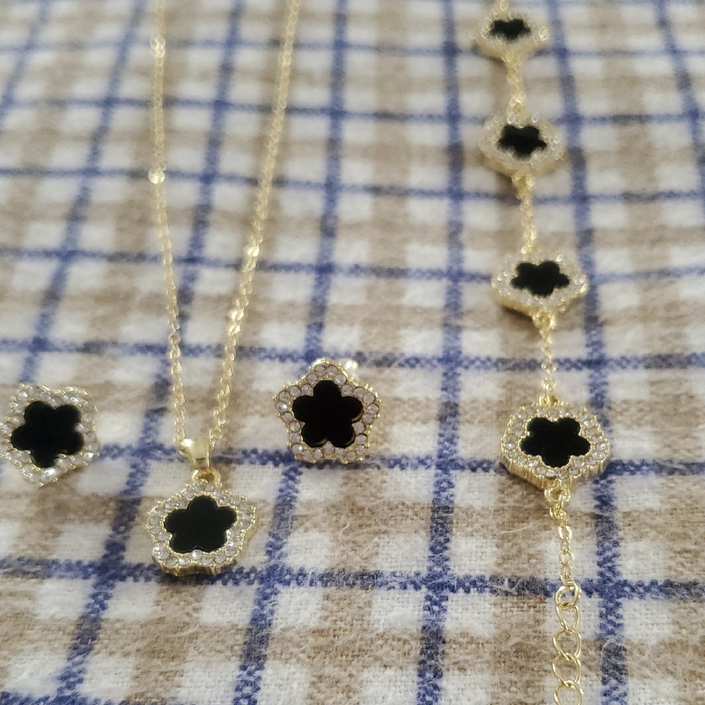 Gold and Black Flower Necklace